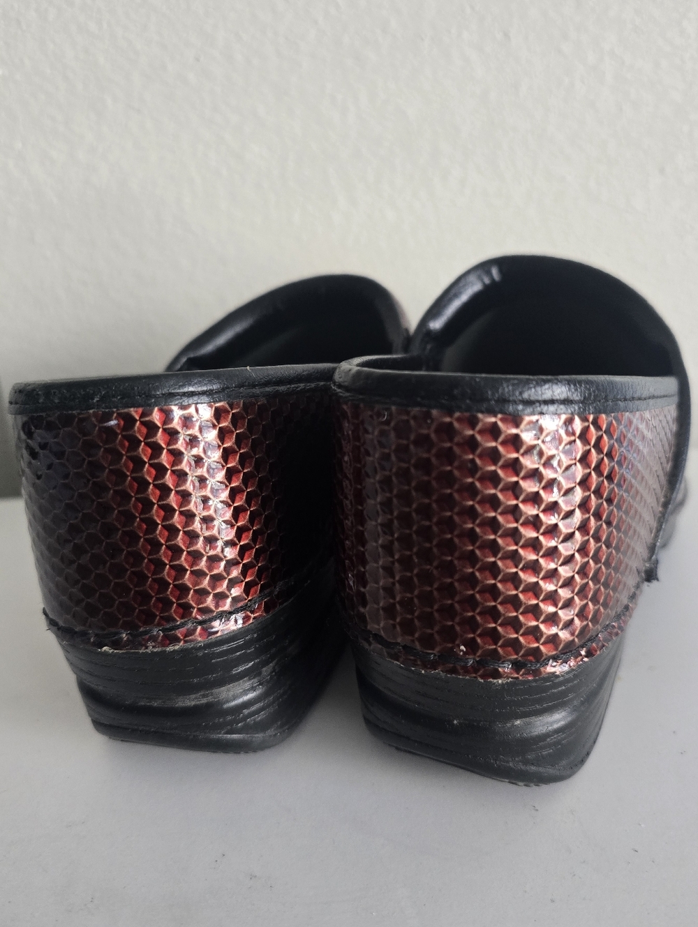 Dansko XP Clogs Brown Rust Color Anaconda Women's 39 - Picture 5 of 10